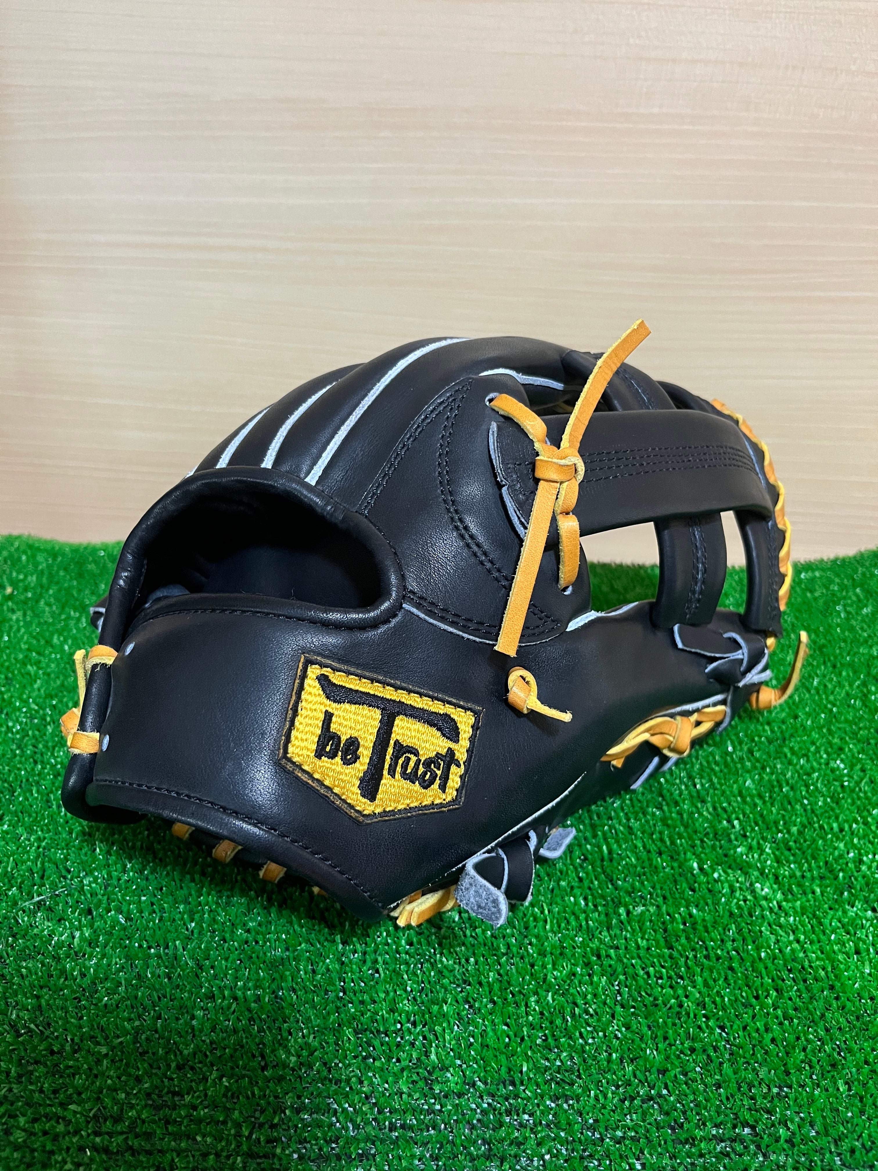 大人気 TEEPENグローブ てっぺん 硬式内野手用 レッド ラスト1点 楽天