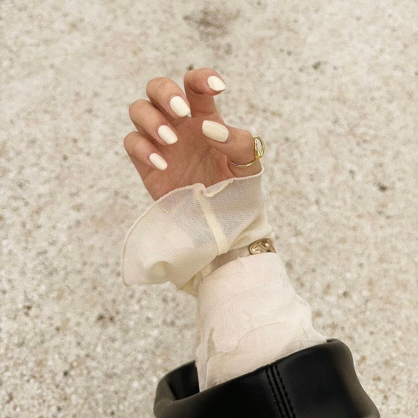 ring ］three-dimensional line | brouun