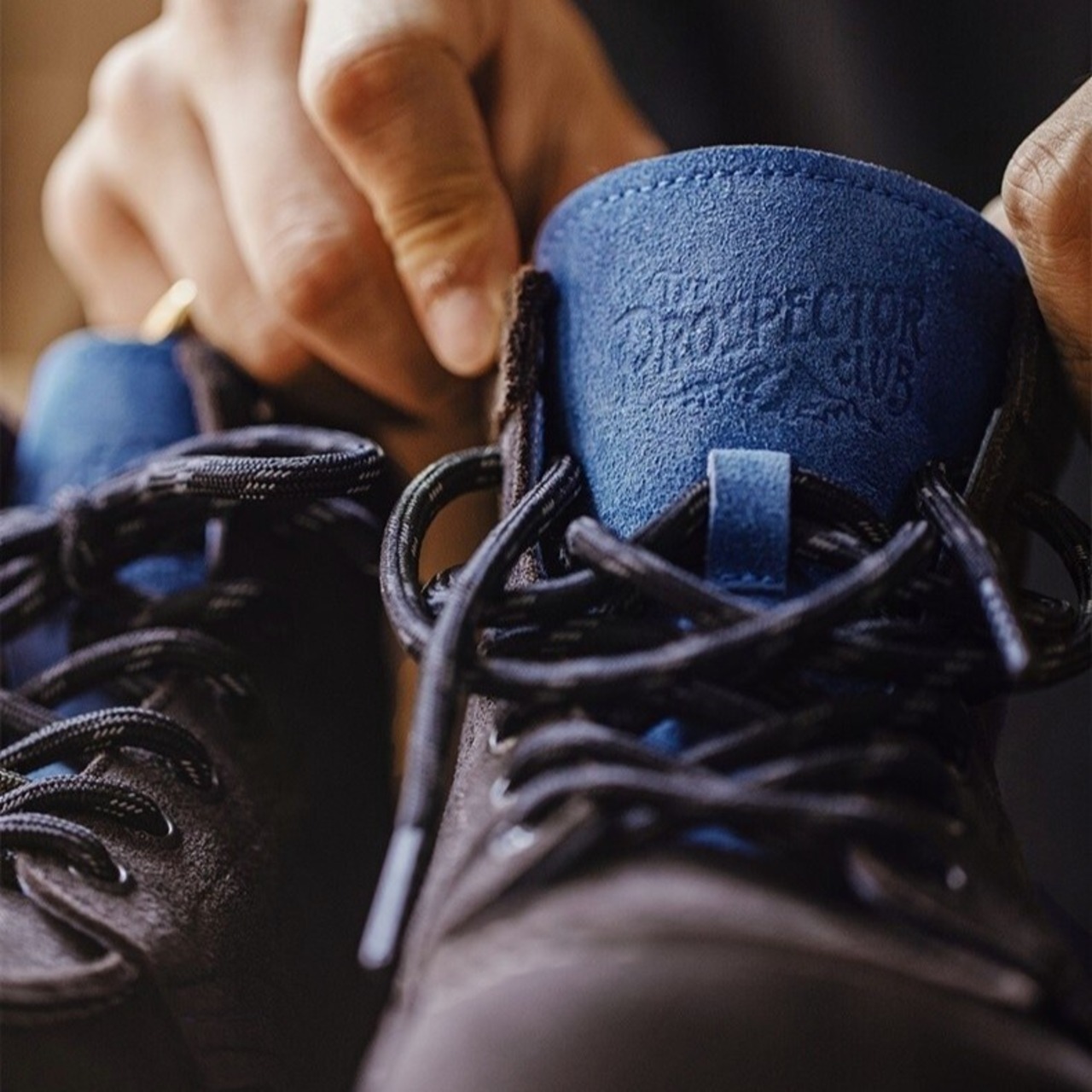 Bicolor Cow Suede Lace-Up Boots / バイカラー カウ スエード レースアップ シューズ