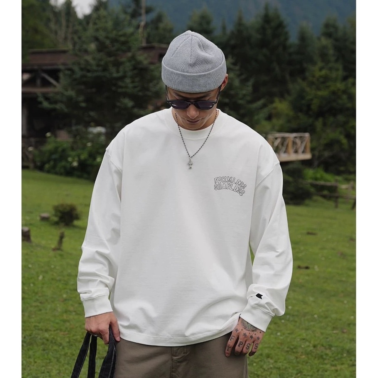 Graphic back print tee 1068 - 4