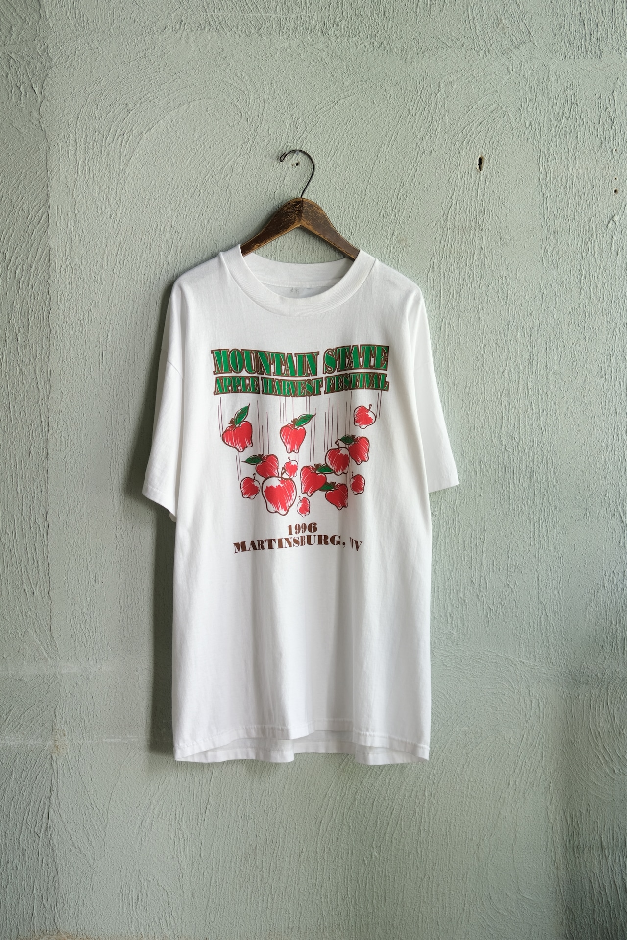 Utah/90's "Apple Harvest Festival” print tee shirt