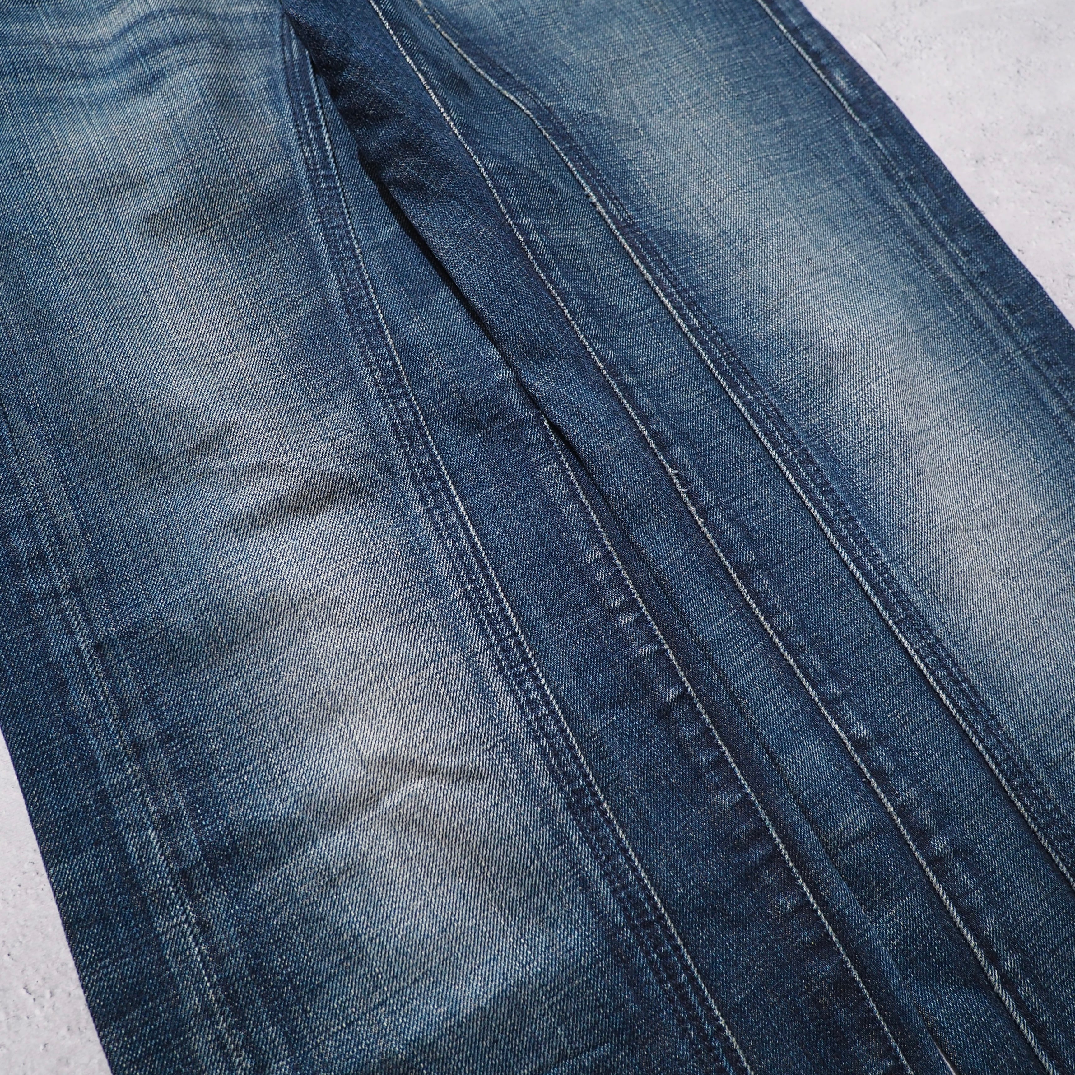 " ENERGIE " Good Fade Aging × Green stitch Embroidery vintage Denim pants (made in Italy)
