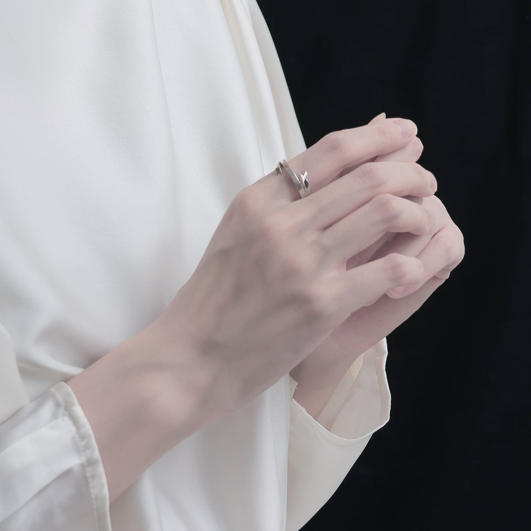 double twist nuance ring [ptsp2] / Y2403ASR5269 | YArKA official