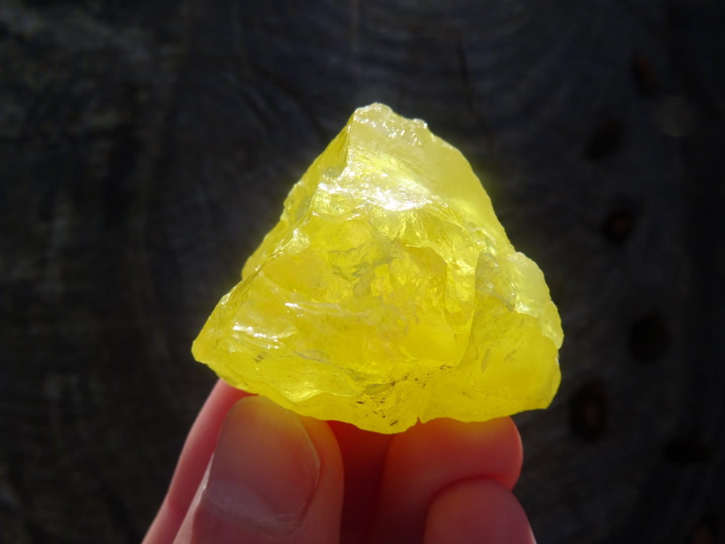 硫黄の結晶　石 硫黄 原石 自然鉱石 硫黄結晶原石 重さ10kg 自然硫黄(native sulfur