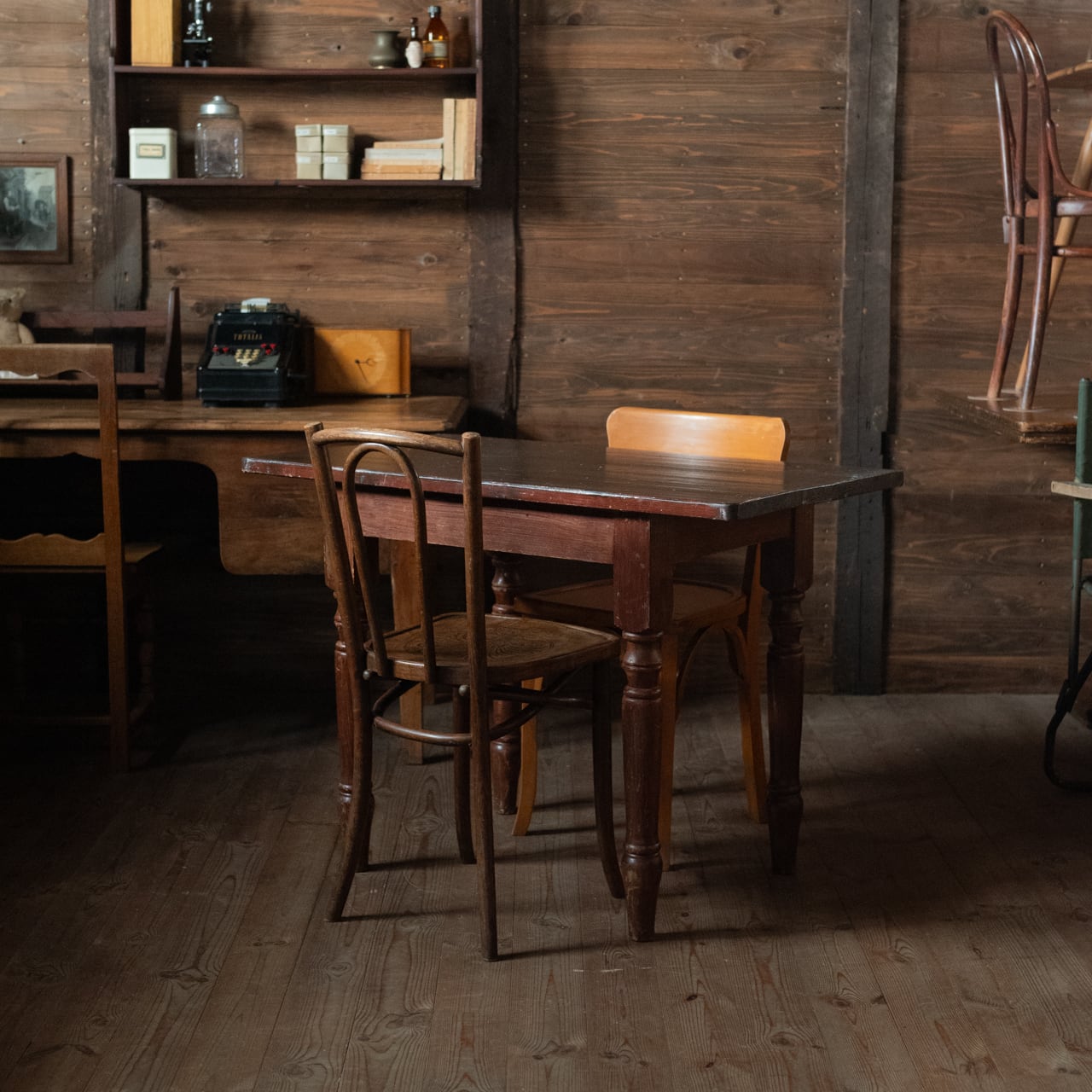 Table / テーブル〈 ダイニングテーブル・机・作業台・デスク・店舗