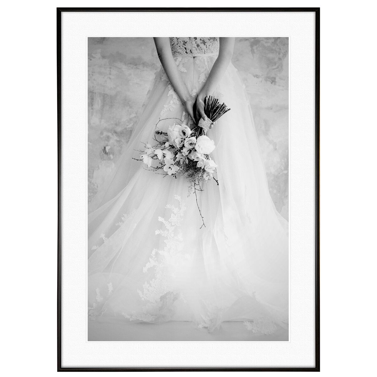 人物写真 ブーケを持つウェディングドレスの女性 インテリアアート モノクロポスター額装 AS3048