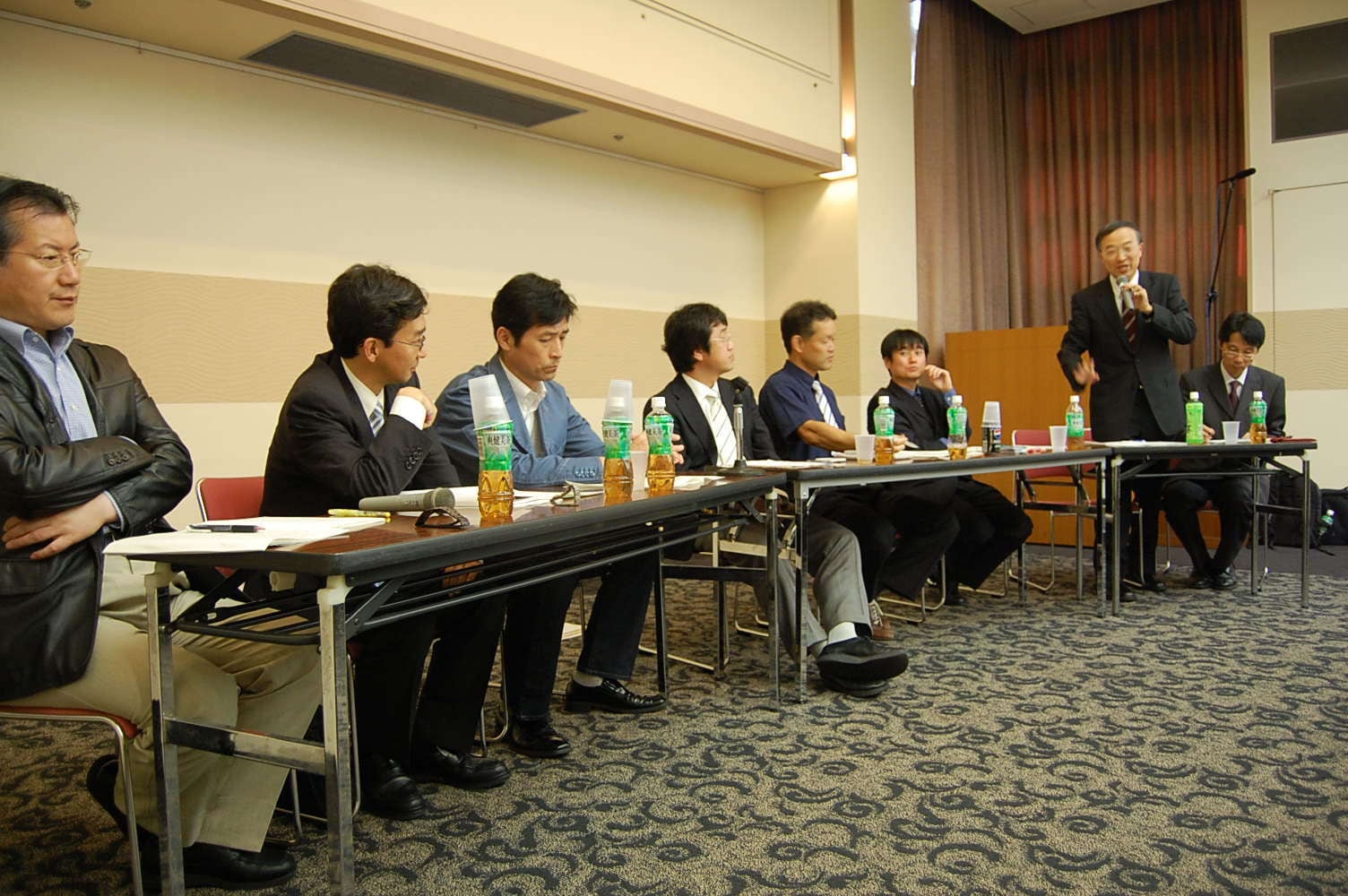 3割引)明日の教室シリーズ第02弾「学級経営に関する縦糸・横糸論