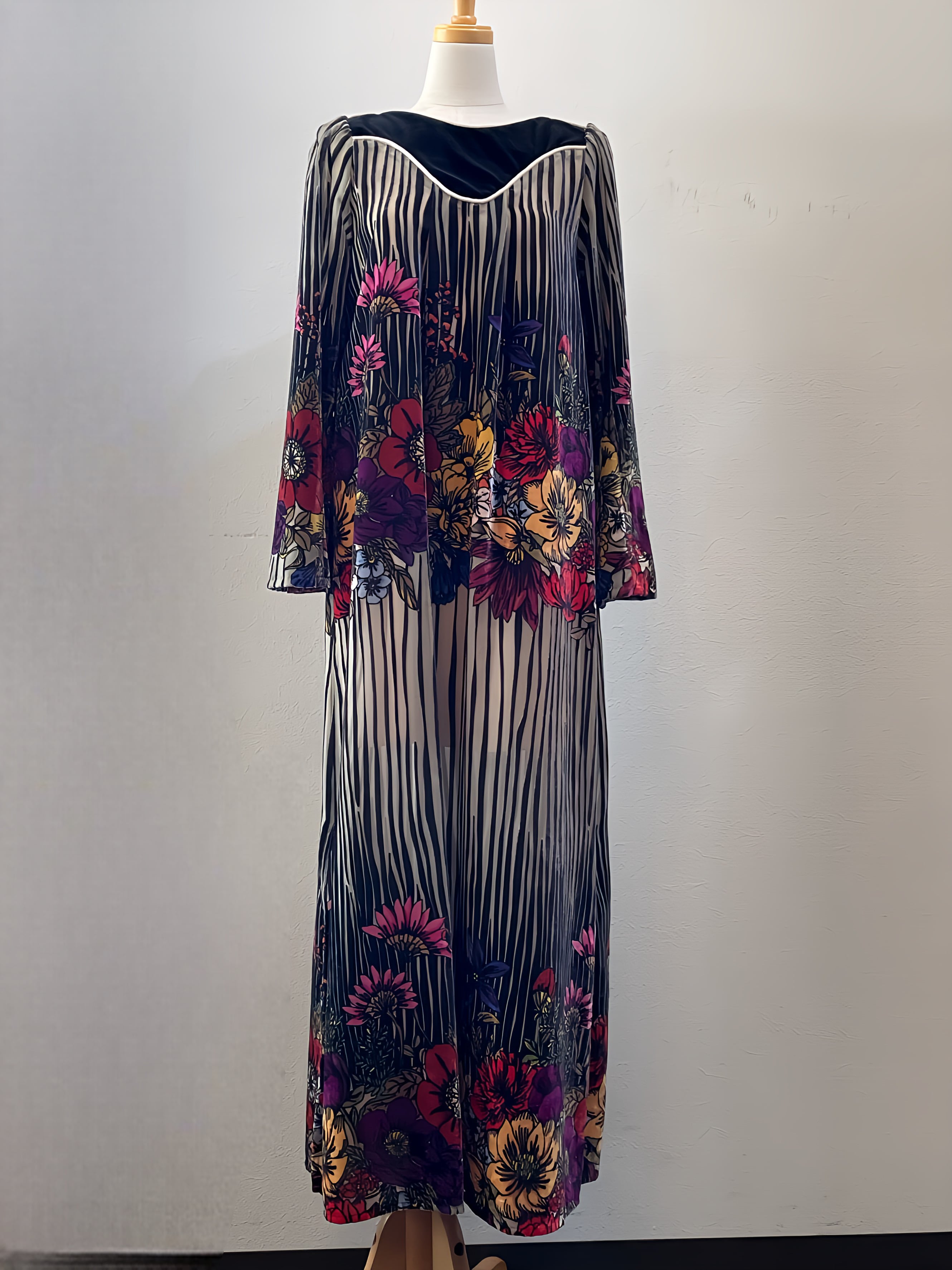 FUMIE TANAKA F23A-07 flower flocky one piece | lucerluca FUMIE TANAKA F23A-07 flower flocky one piece | lucerluca