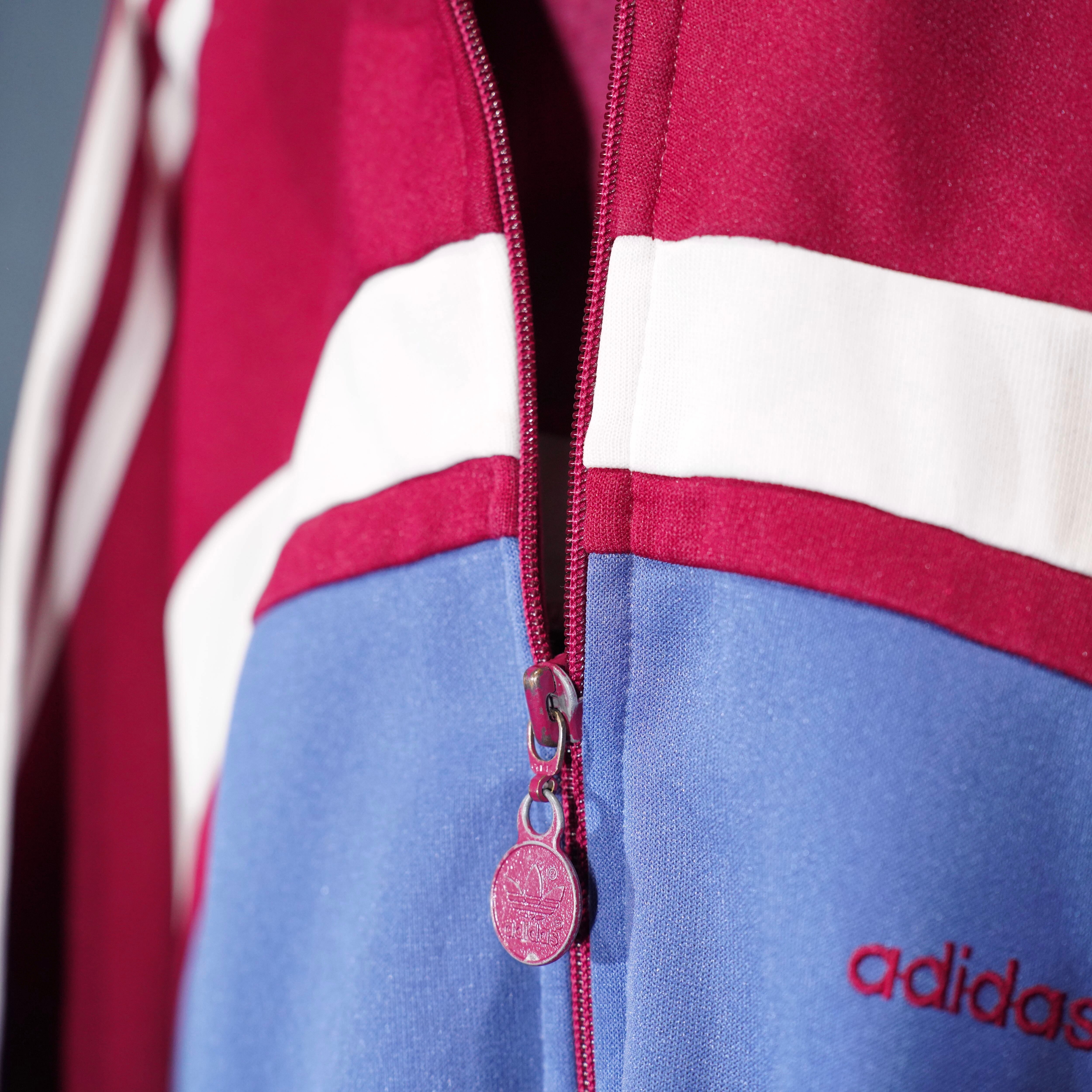 80's USA VINTAGE adidas LOGO EMBROIDERY DESIGN TRACK JACKET MADE