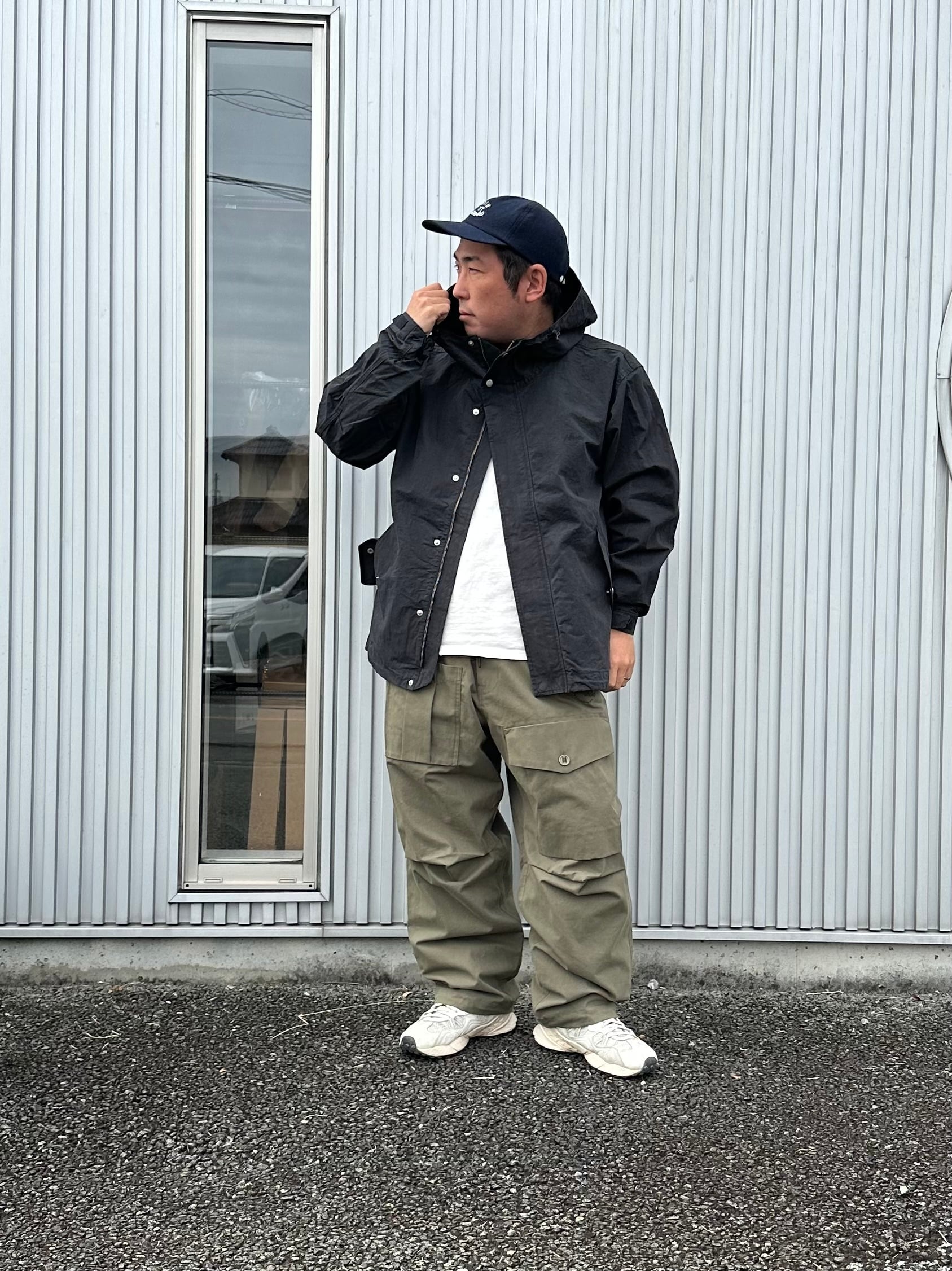 NANGA ナンガ DRY COTTON FIELD SHORT PARKA | full of life