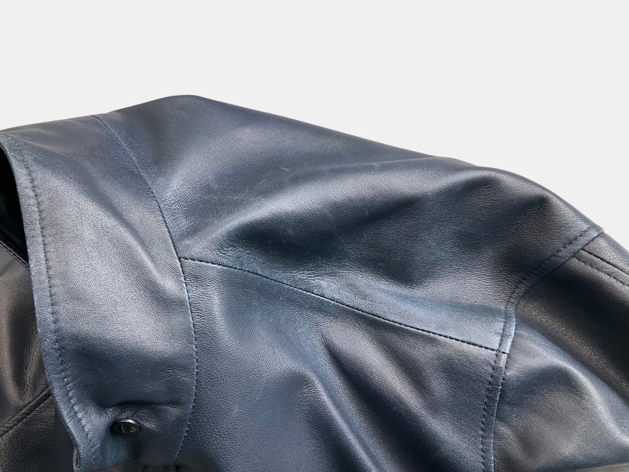 CCU” “MORGAN ”BOMBER JACKET SHEEP SKIN NAVY” | Lapel online store