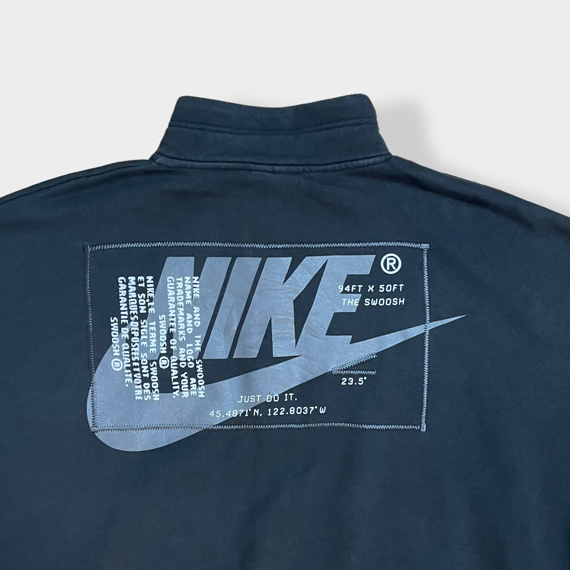 NIKE】Swoosh スウッシュ ロゴ バックプリント 袖ロゴ ハーフジップ