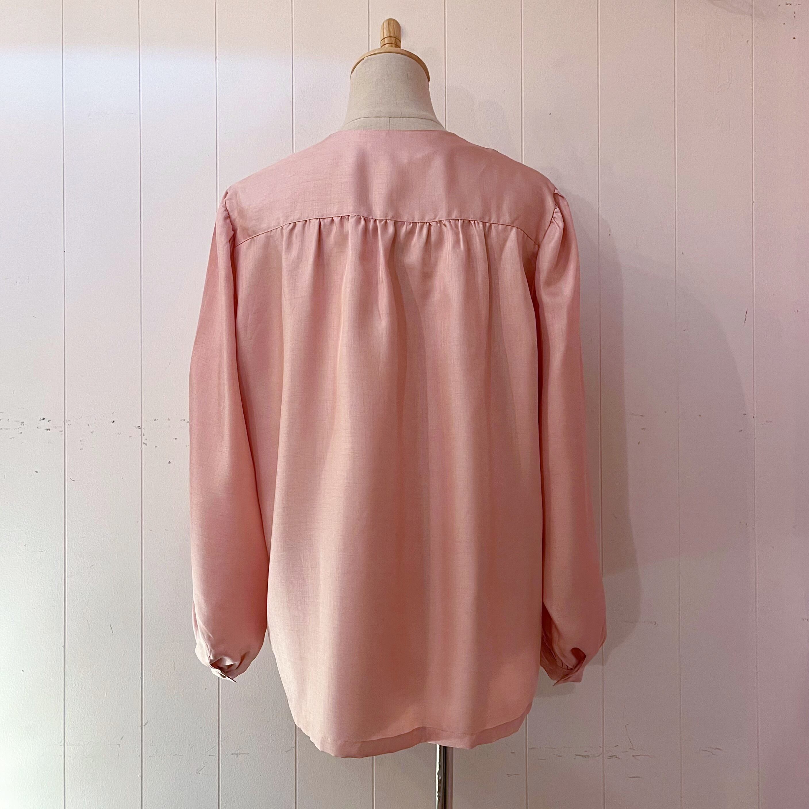 flower embroidery pink blouse