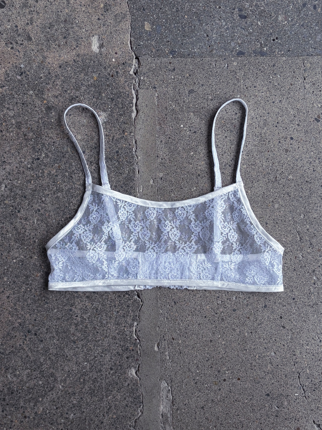 Bababa original／sheer lace bustier