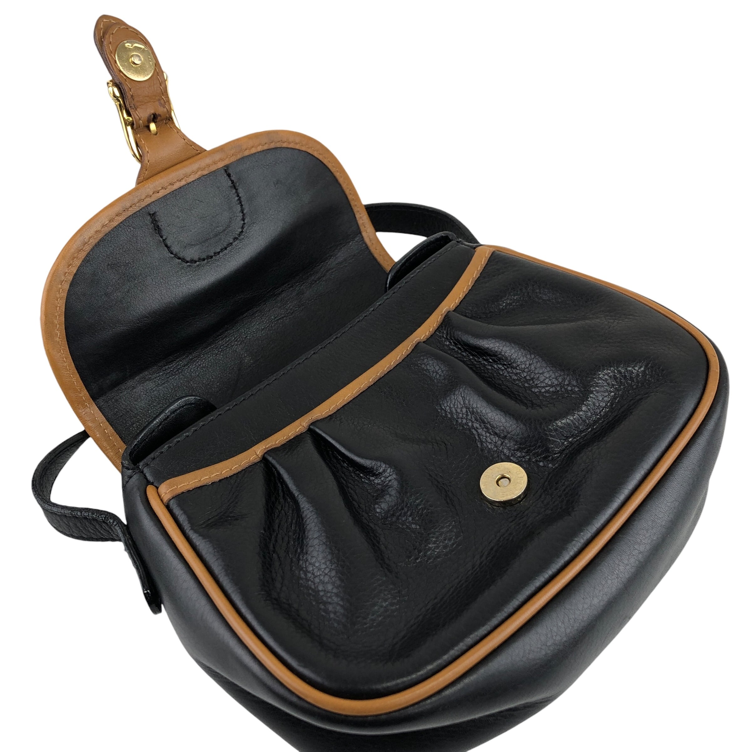 CELINE セリーヌ ショルダーバッグ ブラック ブラゾン型押し フロント