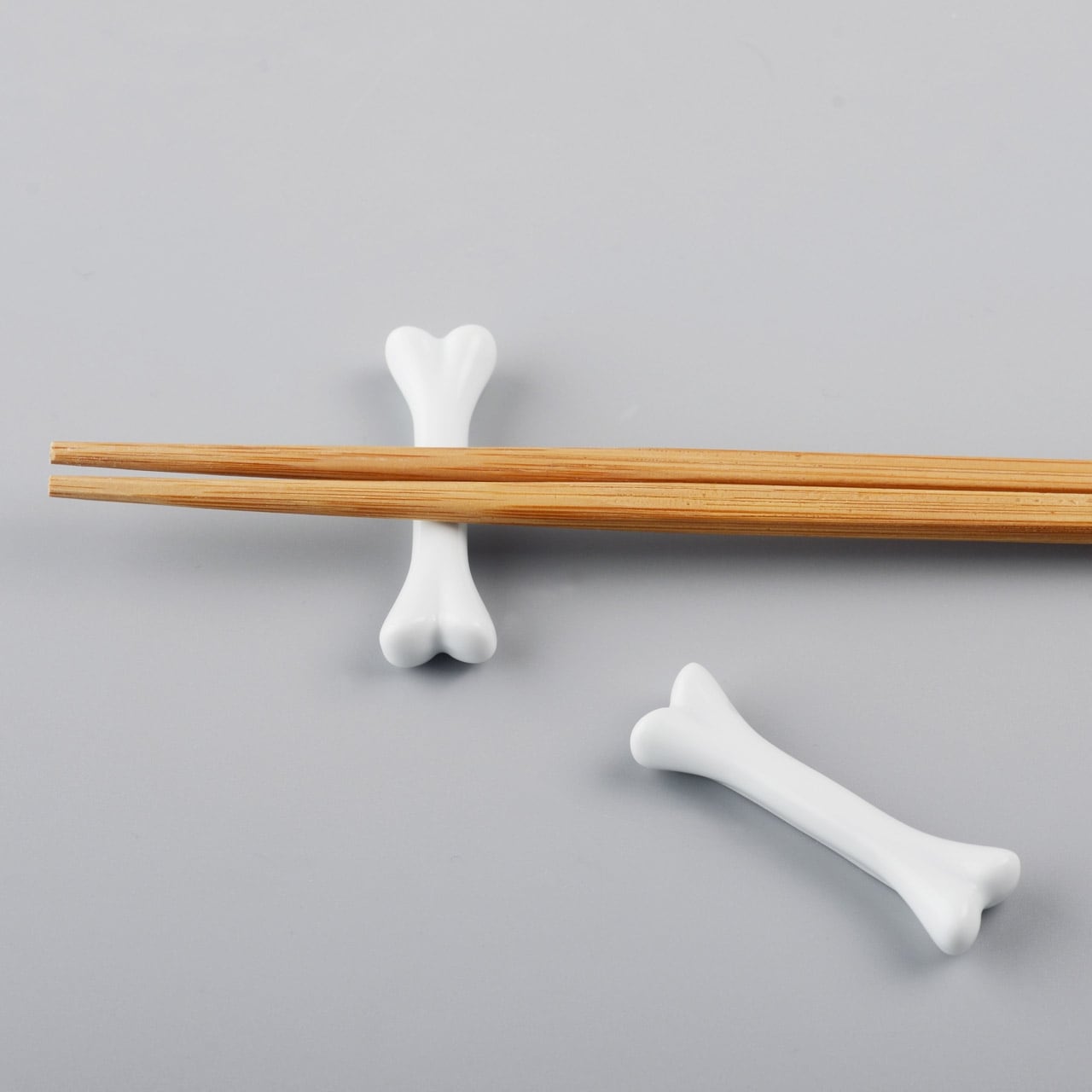 骨の箸置き / Bone Chopstick rest set of 2 | KataKoto