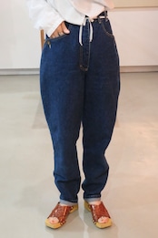 VERY NICE high waist tapered denim pants
