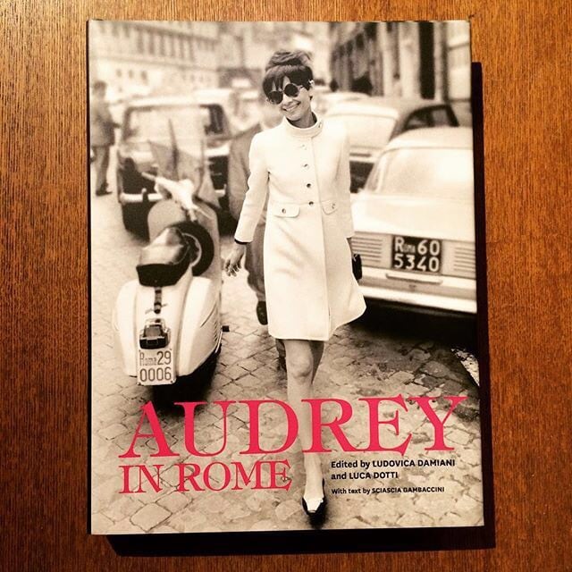 オードリー・ヘプバーン写真集「Audrey in Rome 」 | 古本トロニカ