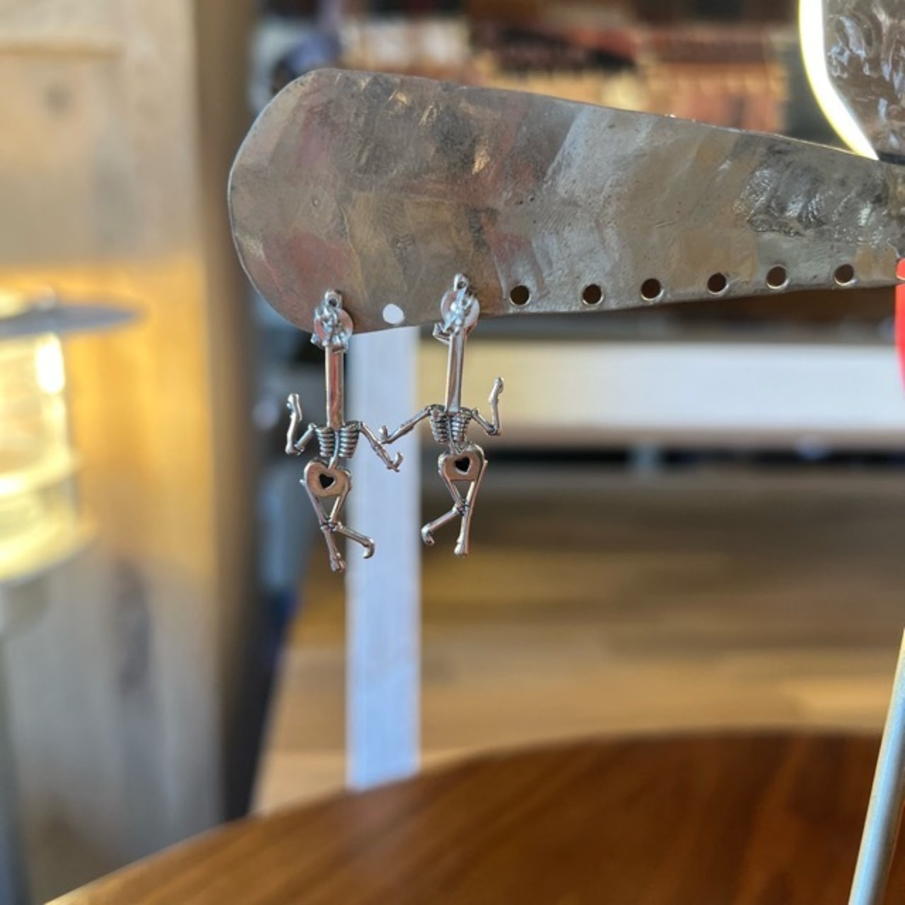 TOPANGA Jewelry　Dancing Skull Earrings　ダンシングスカルピアス　ピアス　ギフト　プレゼント　ジュエリー　イヤリング　