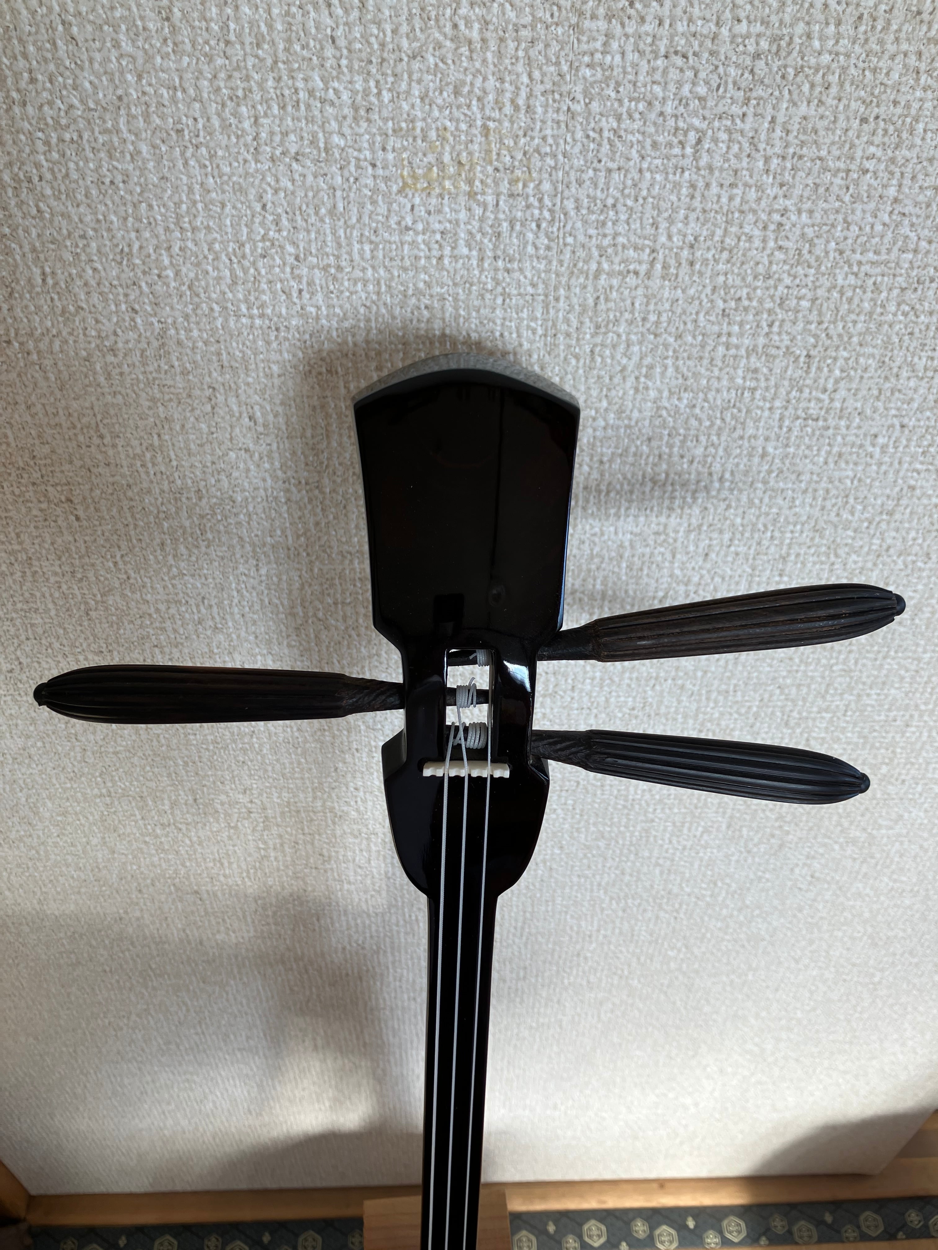 クオレ三線工房えぞ三弦