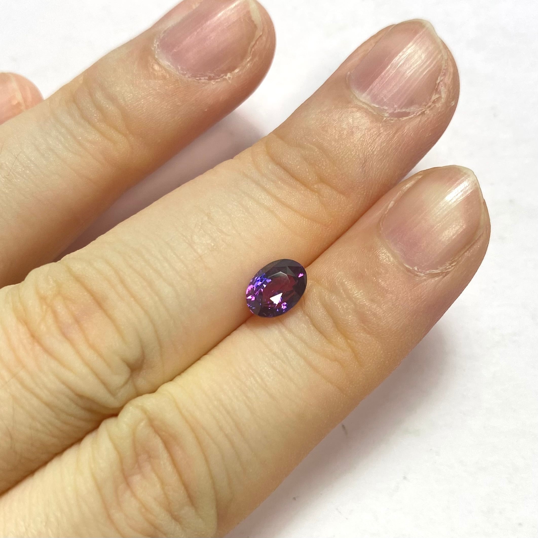 魅惑的な誘惑パープルサファイア