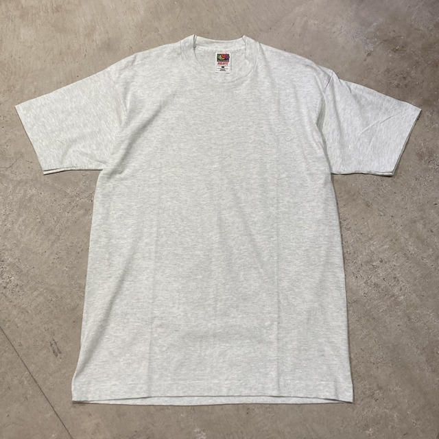 1990s FRUIT OF THE LOOM T-SHIRT USA