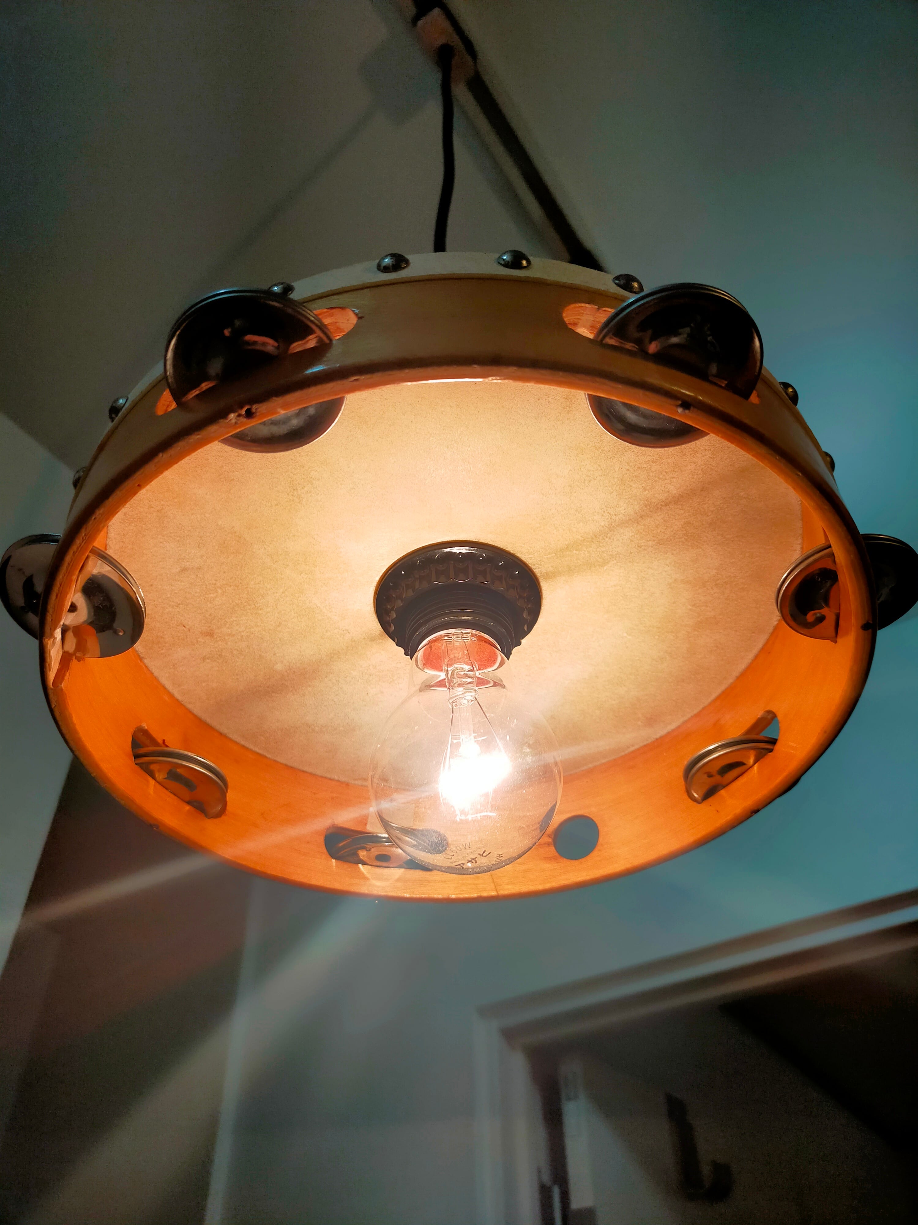 ペンダントライト　タンバリン tambourine×pendant lamp（タンバリン×天井照明×アップサイクル