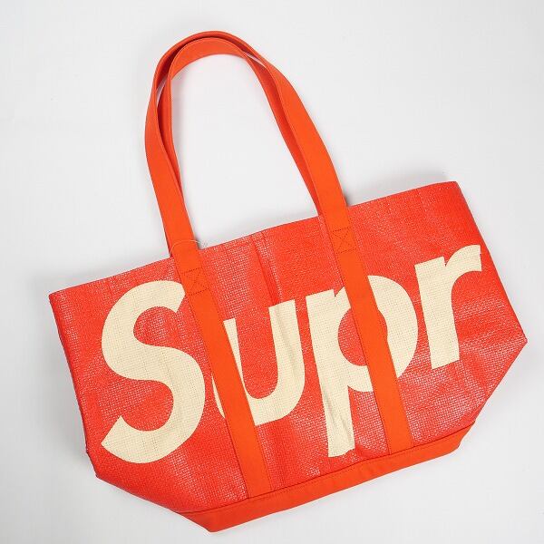 Supreme Raffia Tote Red シュプリーム Supreme SS20 Raffia Tote (Red) 7,590.- สินค้าอยู่ระหว่างเดินทาง