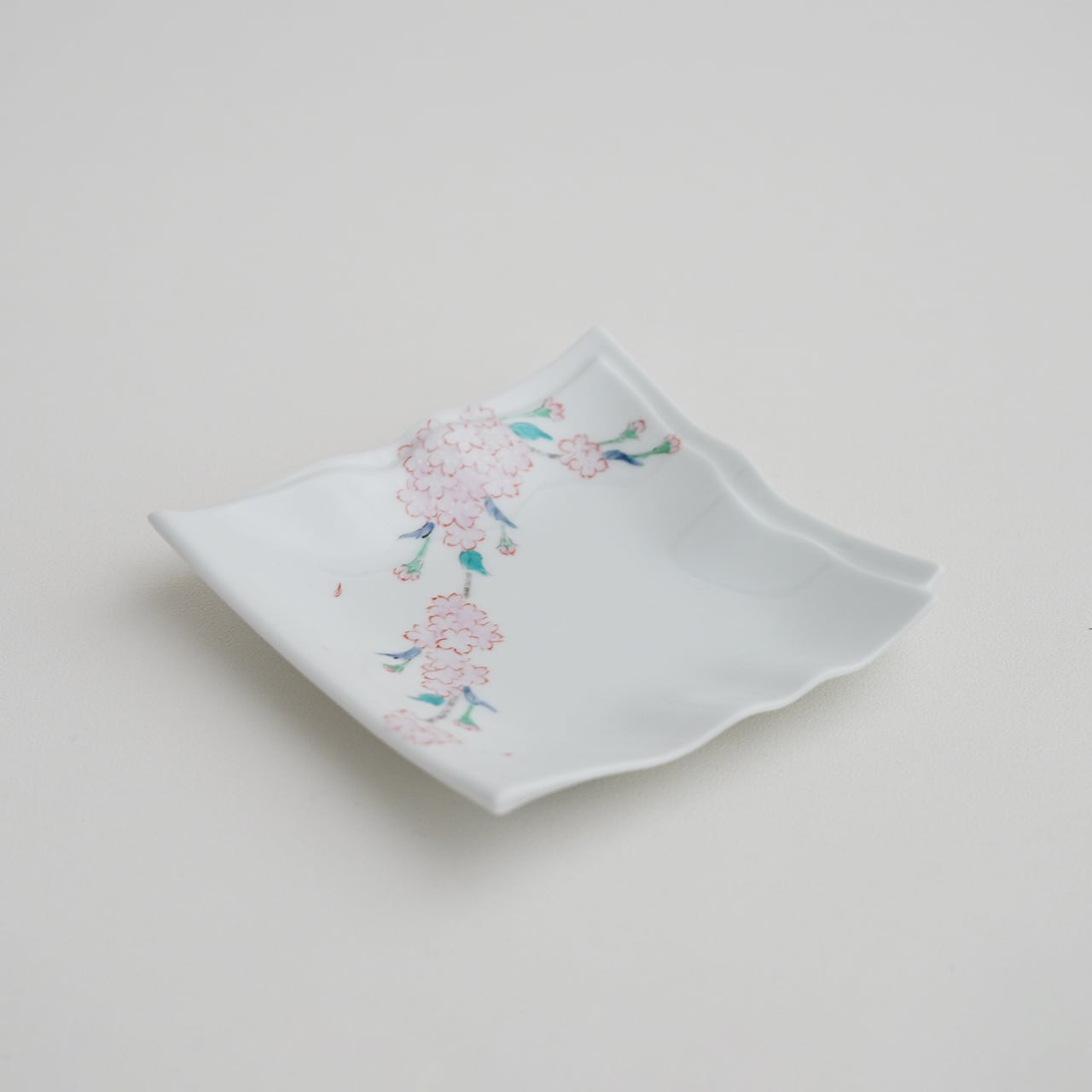 桜花文 銘々皿（3枚組） | 肥前赤絵窯元 鷹巣
