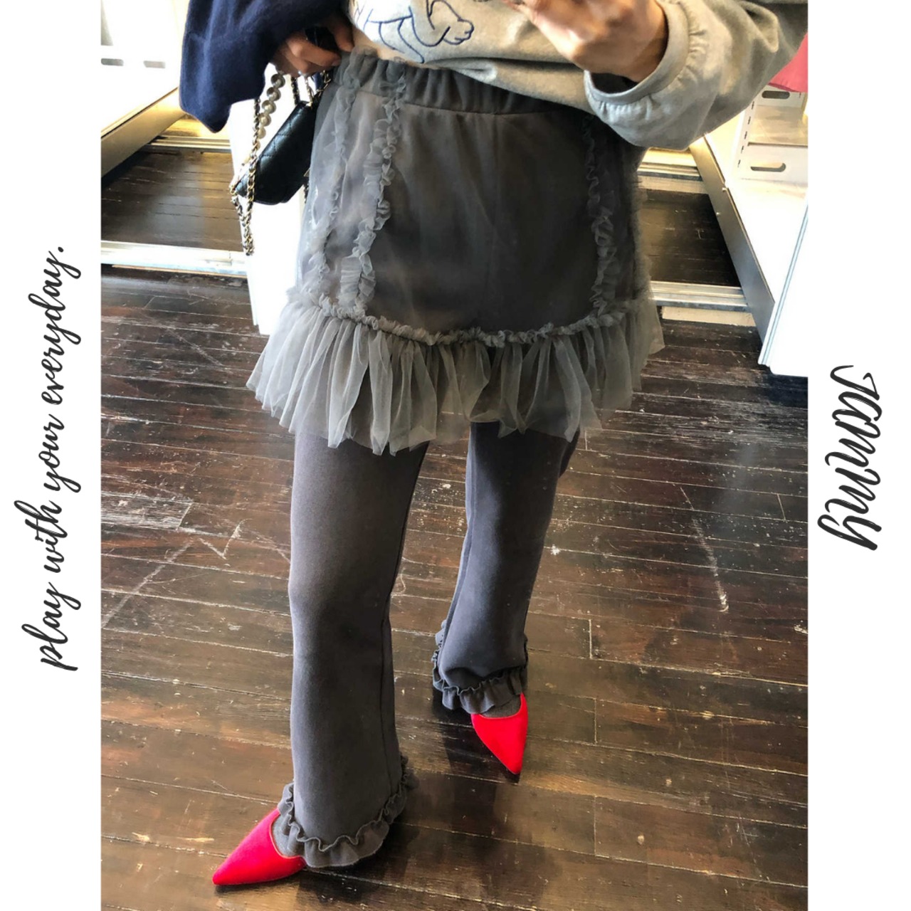 knit pants with tulle overlay　J00289