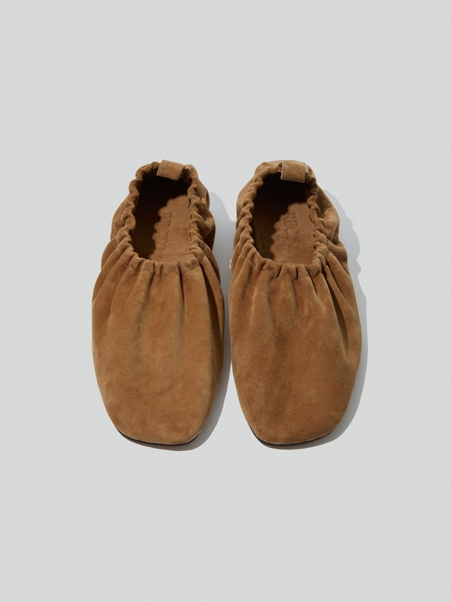 [RECTO][MEN] GATHERED SLIP-ON SHOES IN SUEDE (TAN) 正規品 韓国ブランド 韓国通販 韓国代行 韓国ファッション レクト 日本 店舗