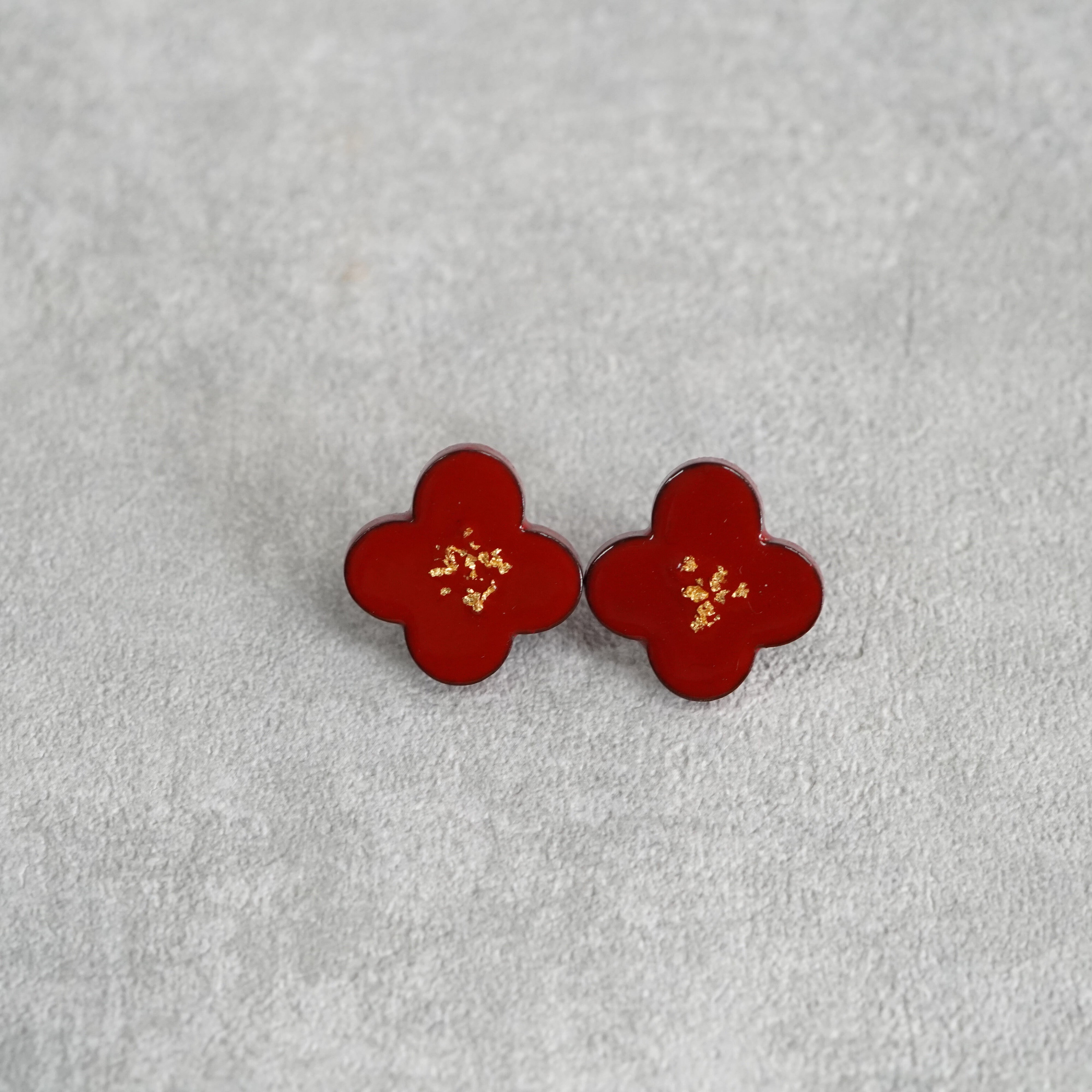 華 hana red