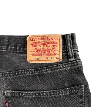 Used w34 Levi's 550 -Black denim-