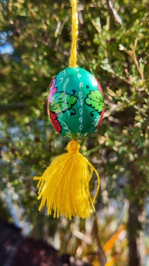 装飾用木製プィサンカ　小（イースターエッグ）　コロミヤモデル　