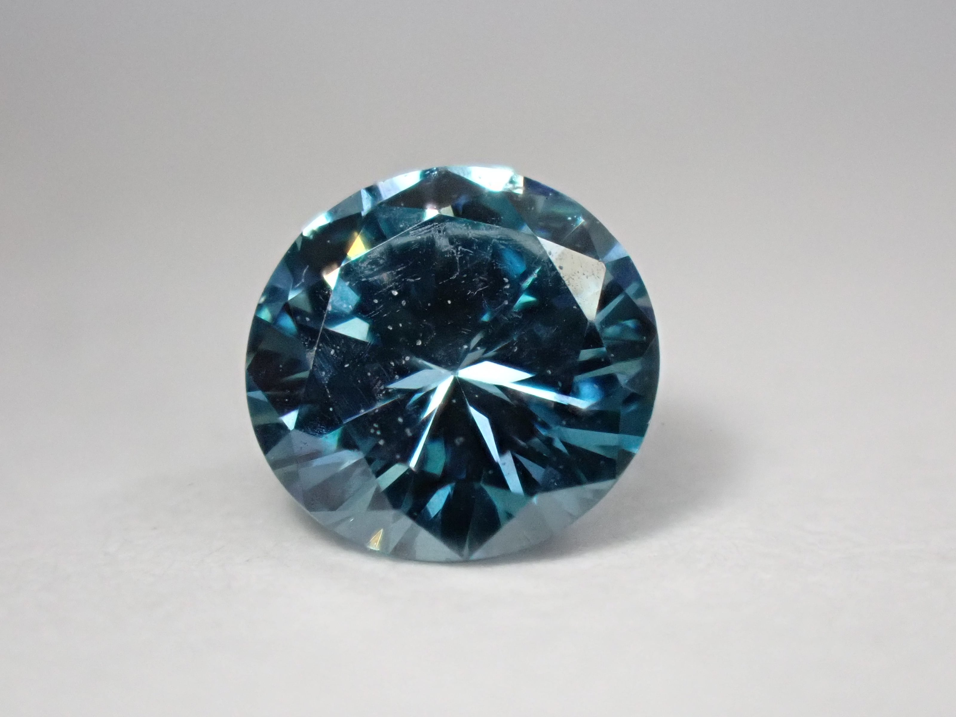 色処理あり】ブルーダイヤモンド 宝石 ルース 天然石No3799 | 石処