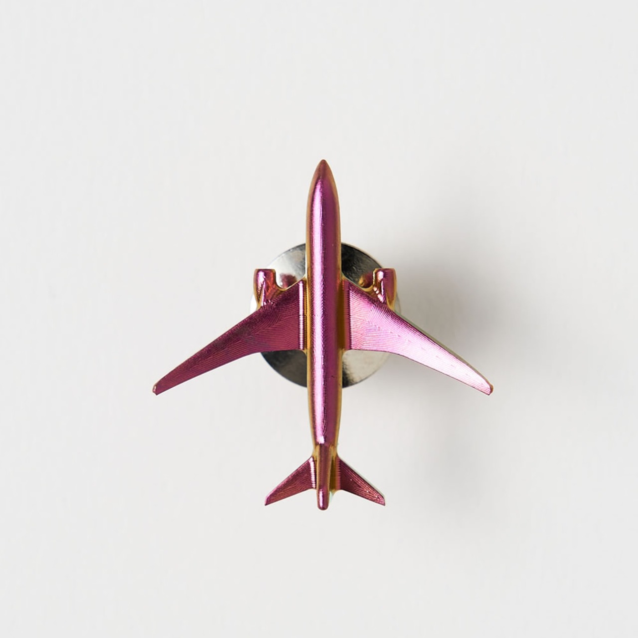 チタン製 飛行機 高級ピンバッジ（小）航空機 アクセサリー