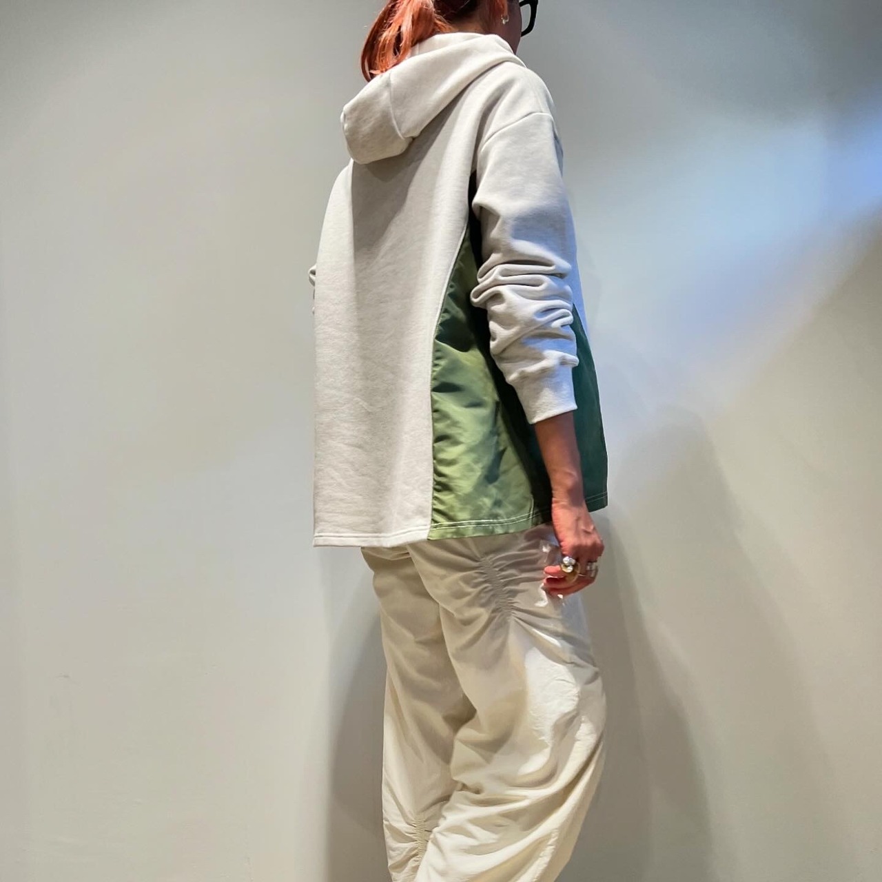 エイミーロウ　eimeelaw　Eimee Law　 フロッキー裏毛フーディ