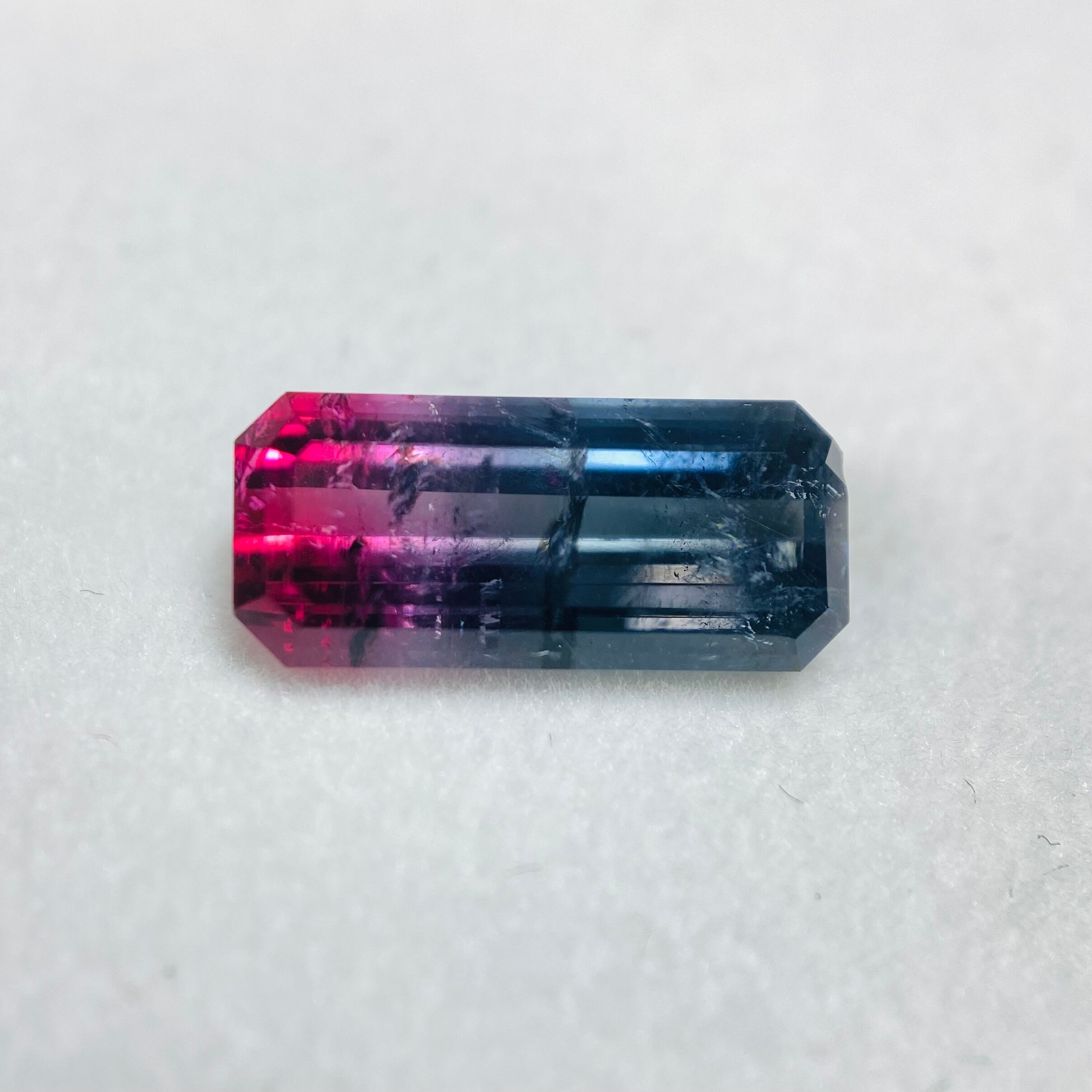 藍とフューシャピンクの美色バイカラートルマリン
