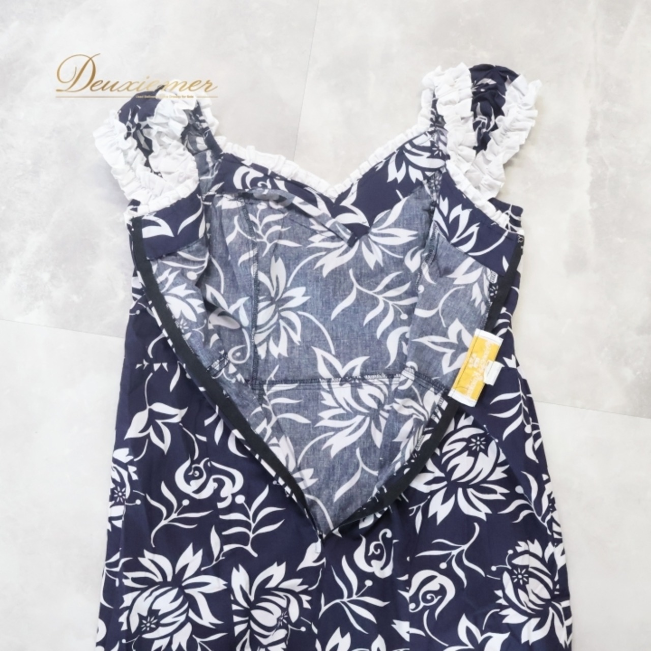 フラダンス 衣装 ワンピース ドレス ネイビー系 プリンセスカイウラニ ハワイ製 ハワイアンプリント アロハ レッスン 練習 Princess Kaiulani フラ ダンス ホワイト系 紺 白 フリル ノースリーブ かわいい おしゃれ 上品 大人っぽい 華やか フレア リゾート 花柄 かわいいデザイン レディース