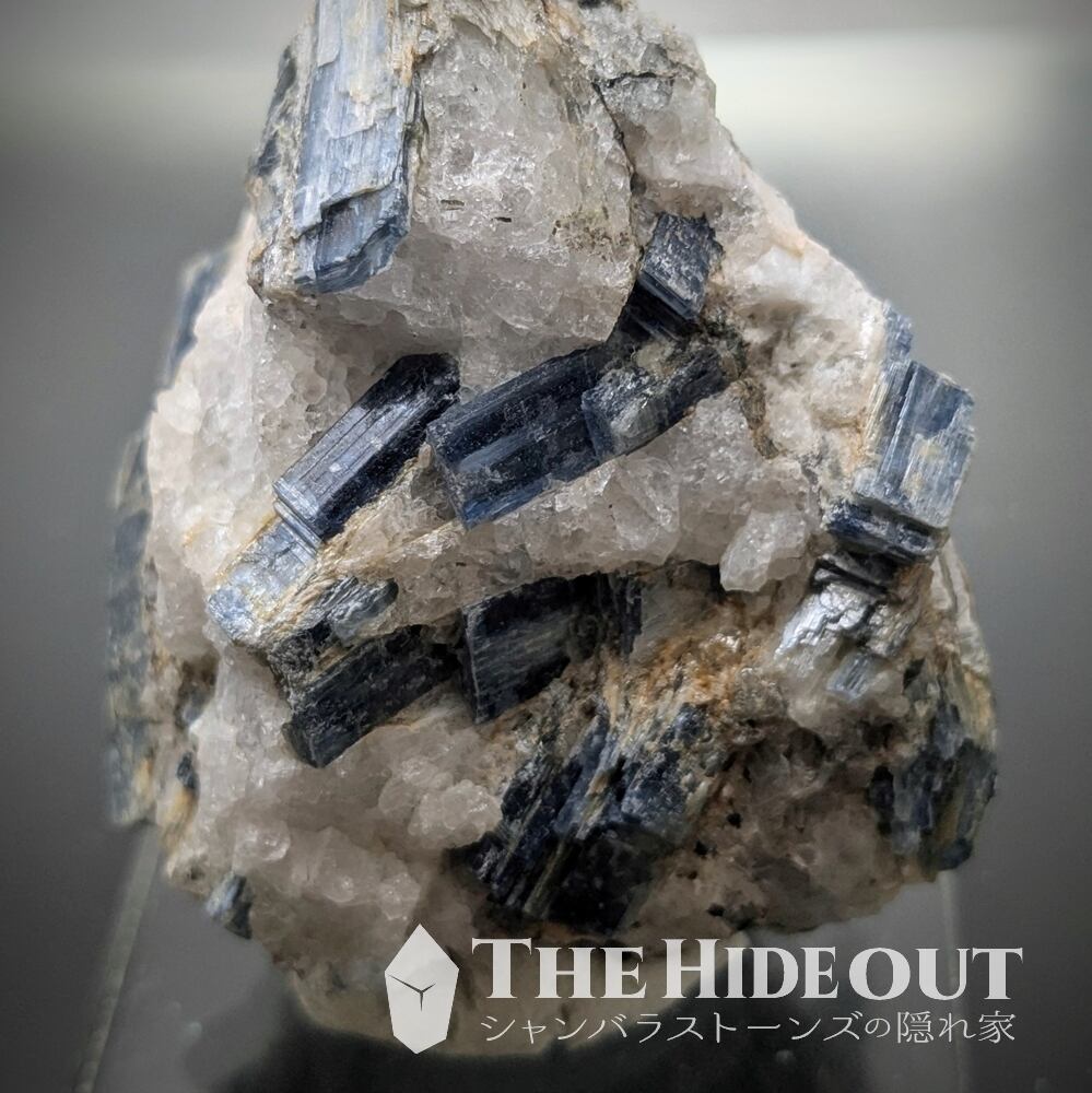 No.14 will stone 原石✨希少隕石✨シャンバラエネルギー ヒマラヤ産鉱物原石標本006 ジャジャコット地区産カイヤナイト 珍品