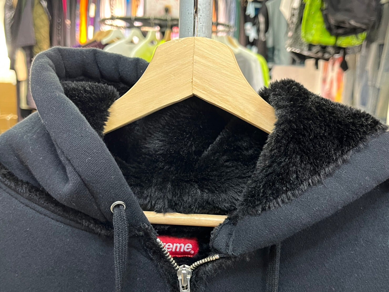 Supreme FAUX SHEARLING HOODED JACKET LARGE BLACK 80949 | BRAND