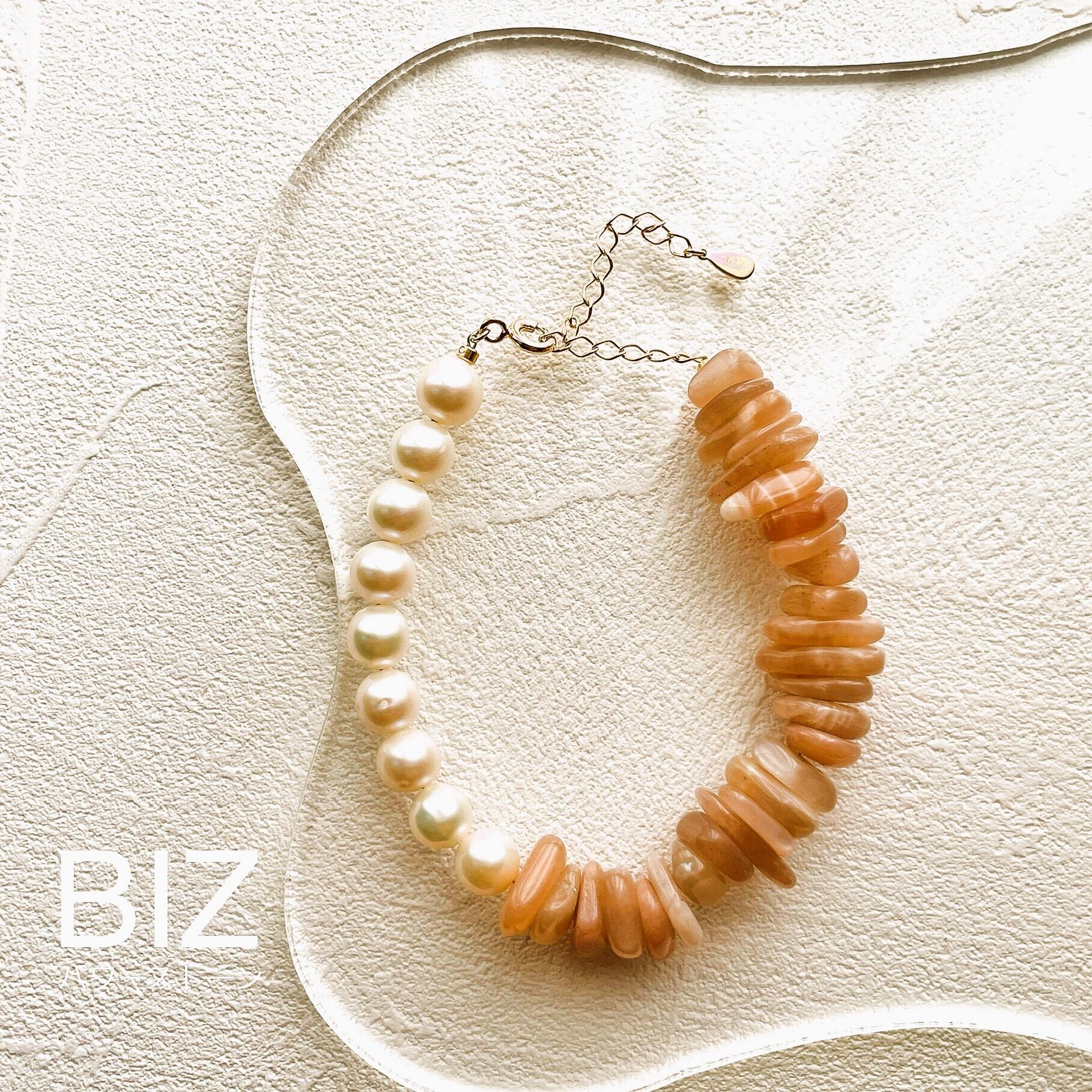 Freshwater Pearl & Orange Moonstone(淡水パール・オレンジムーンストーン)