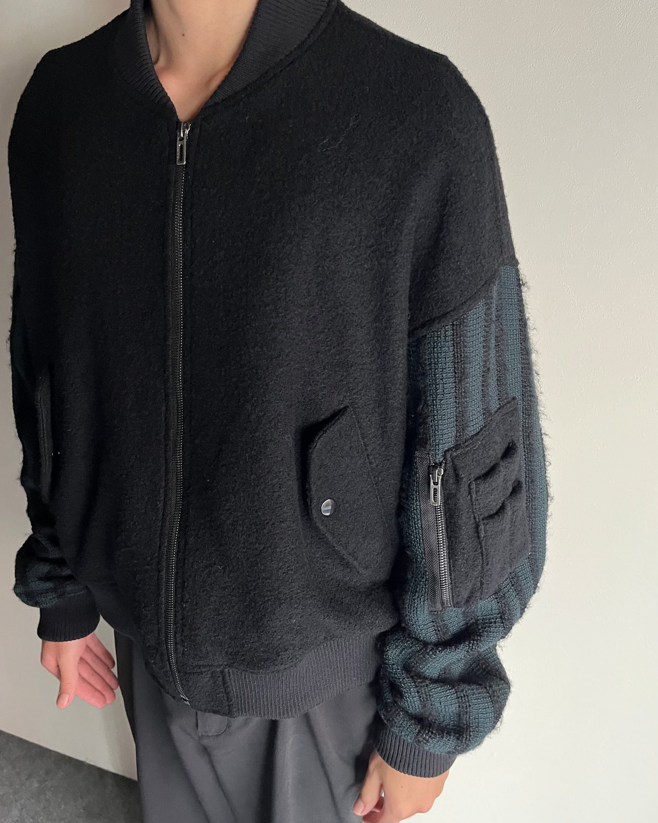 【DOMENICO SAVIO】wool sleeve switching bomber blouson