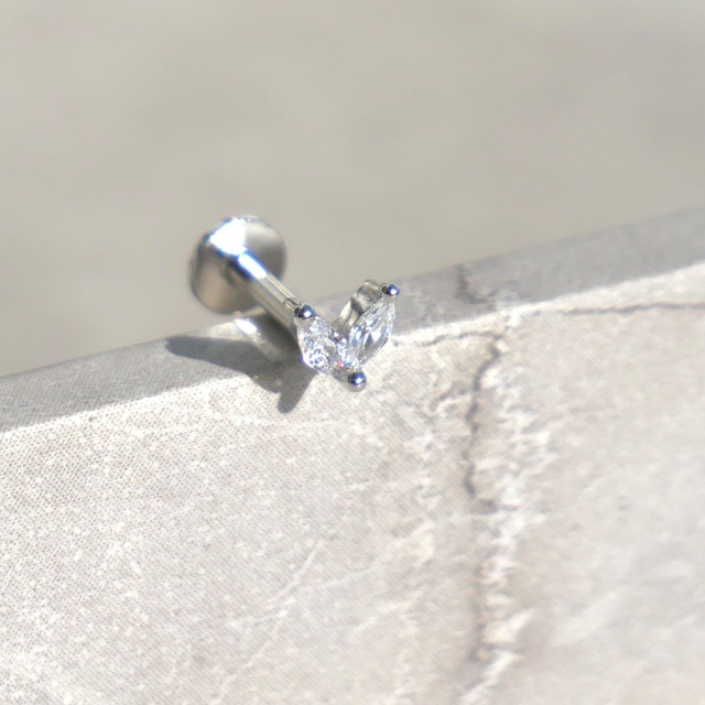 leaf dia pierce [ｼﾙﾊﾞｰｶﾗｰ]