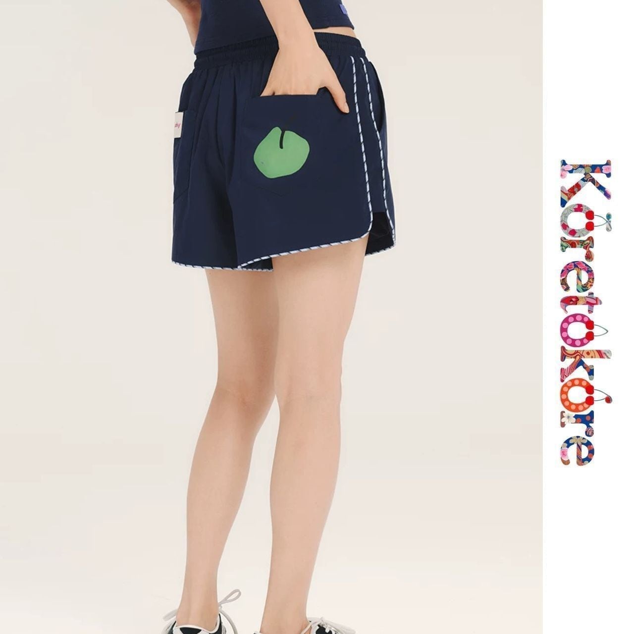 Apple Pocket Sport Shorts A1196