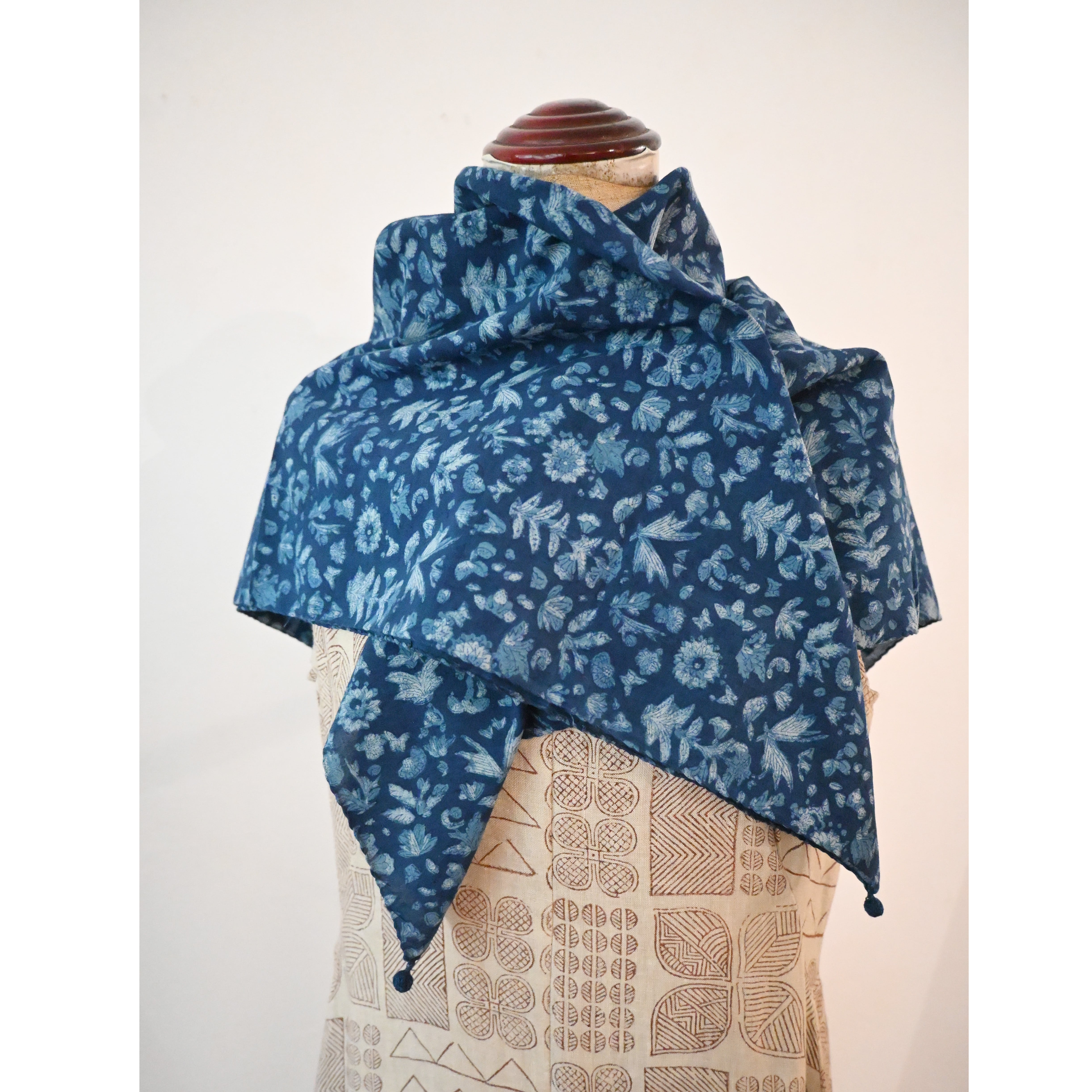 STOLE & FABRIC | TSOMORIRI