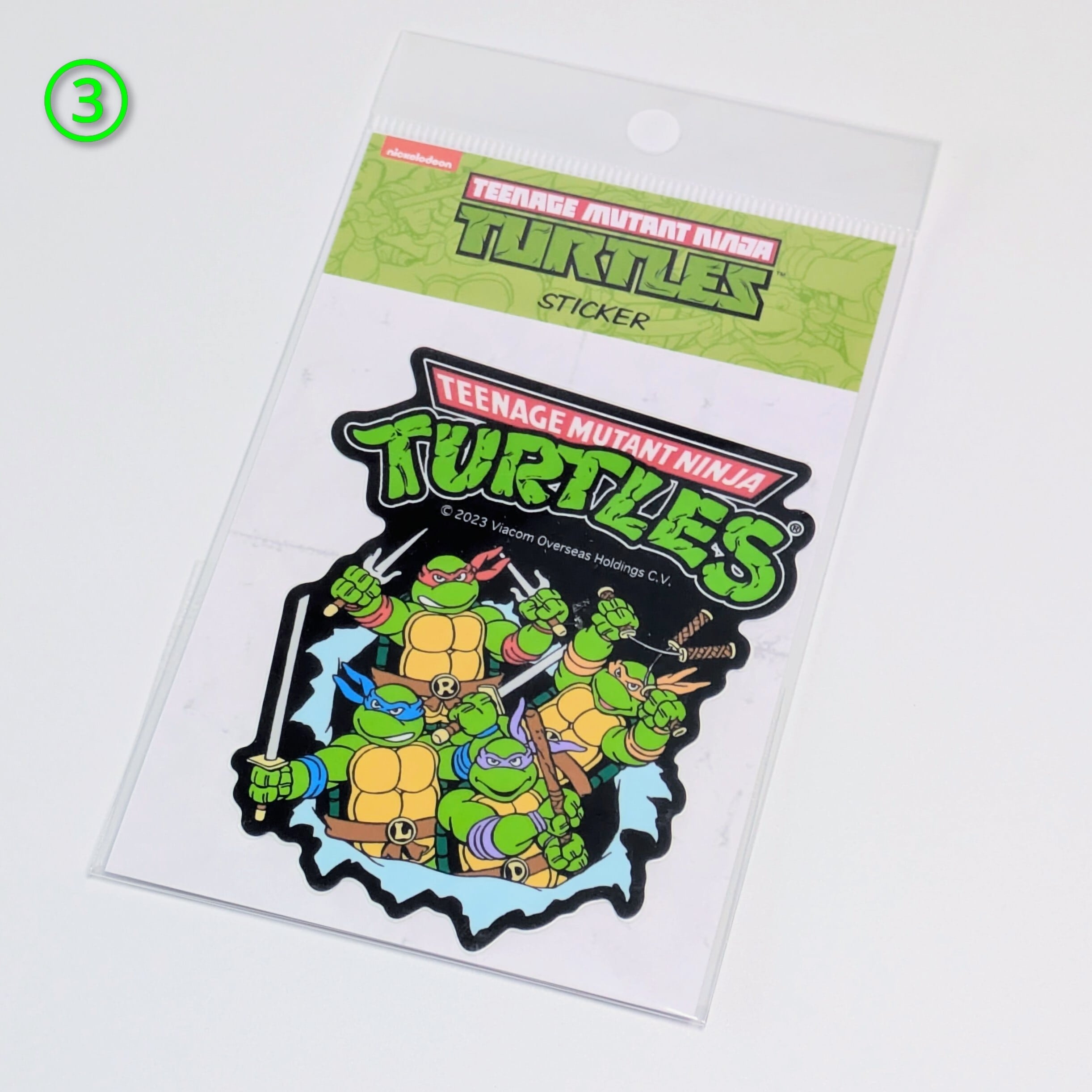 送料無料!!【 DIE-CUT STICKER / ダイカットステッカー】『 Teenage Mutant Ninja Turtles / タートルズ 』メンバー集合 TMNT / ステッカー / シール 〚アメリカン雑貨 アメトイ〛