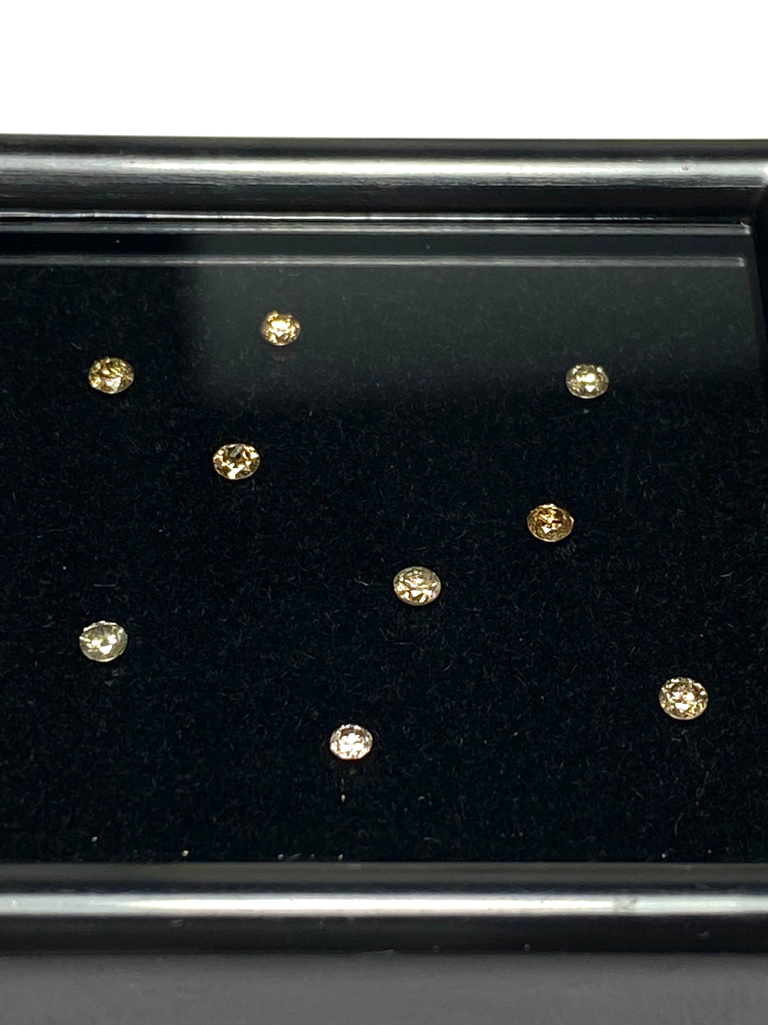 26.蛍光三色ダイヤモンド9石BOX②［No.HA-4283］ | デザインアトリエ