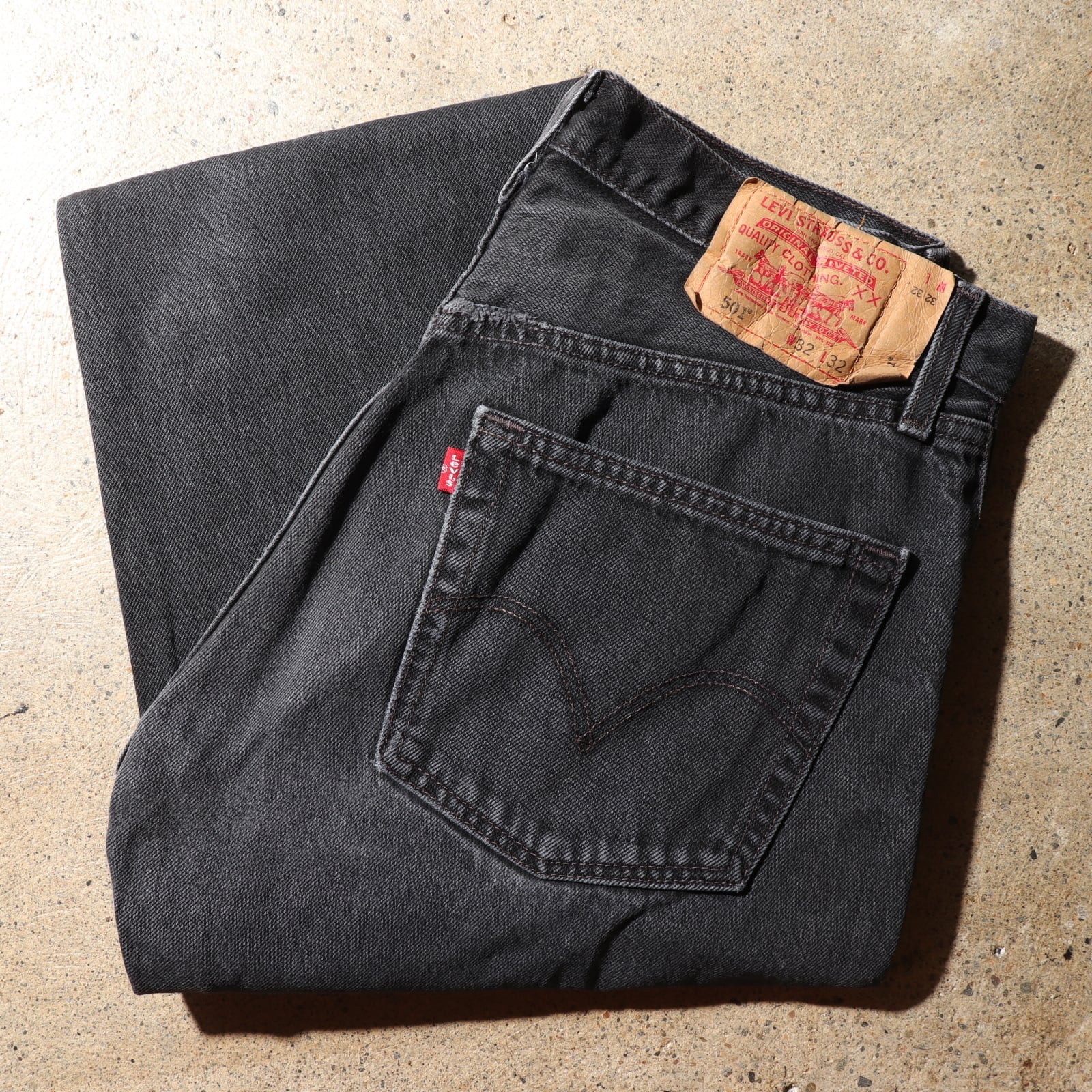 32×32 Levi 