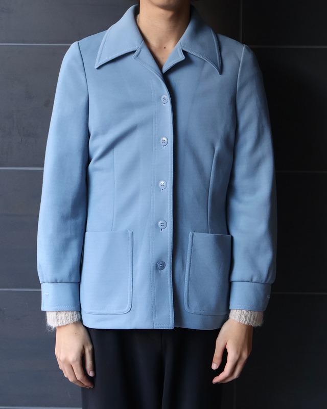 2-pocket colored shirt blouson